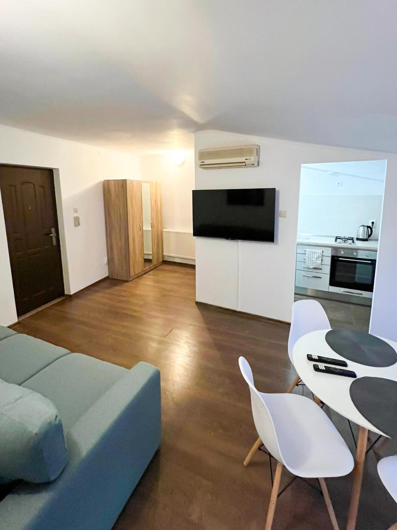 Lsix Apartment บูคาเรสต์ ภายนอก รูปภาพ